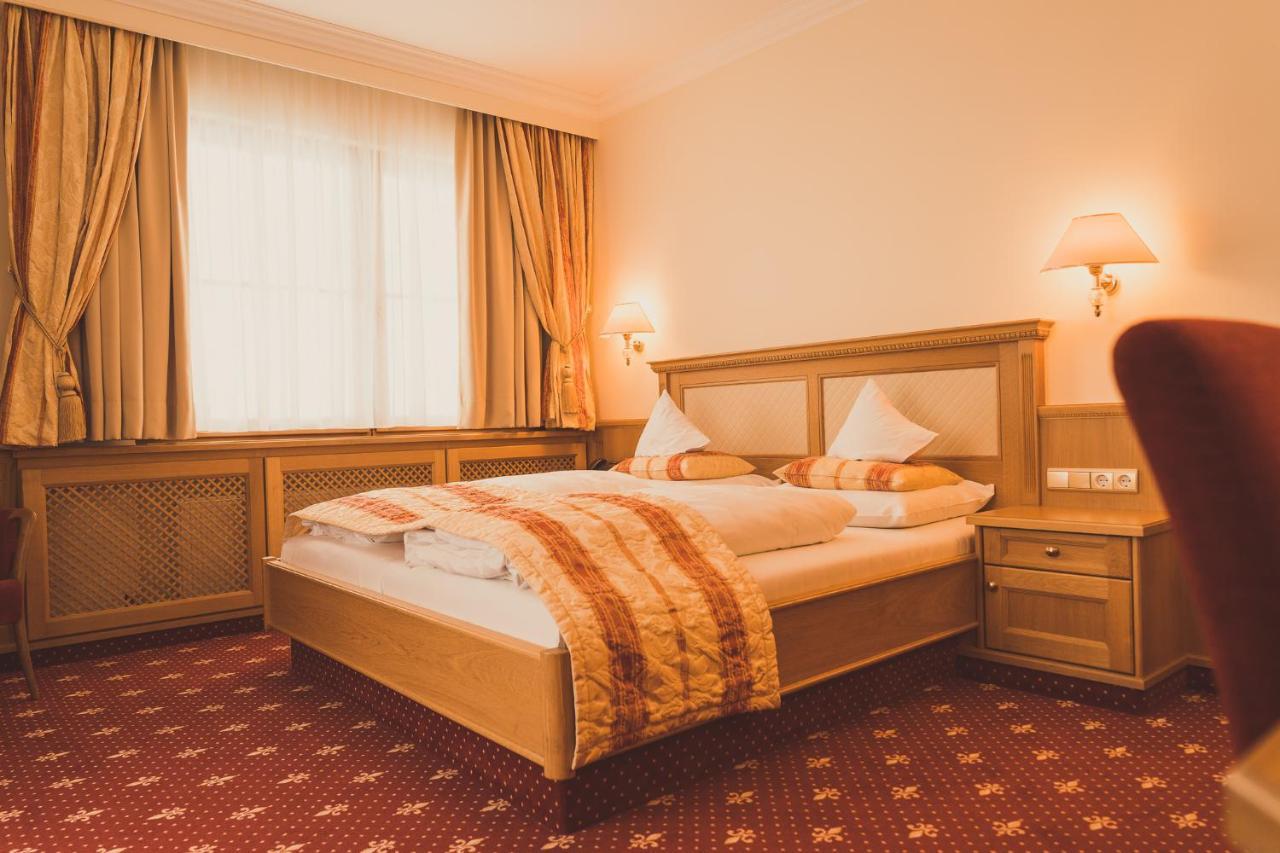 Gartenhotel Maria Theresia Hall in Tirol Eksteriør bilde