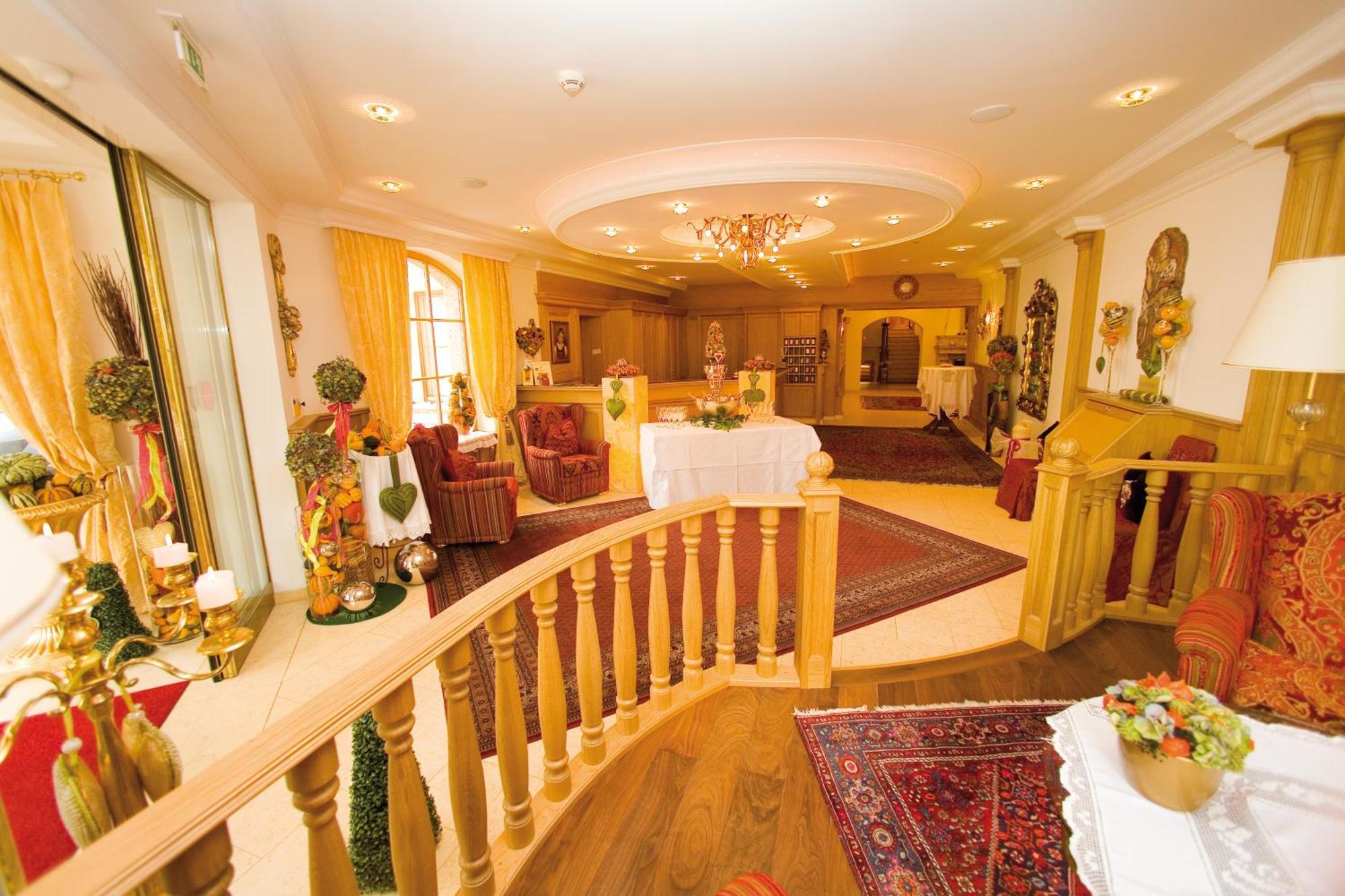 Gartenhotel Maria Theresia Hall in Tirol Eksteriør bilde