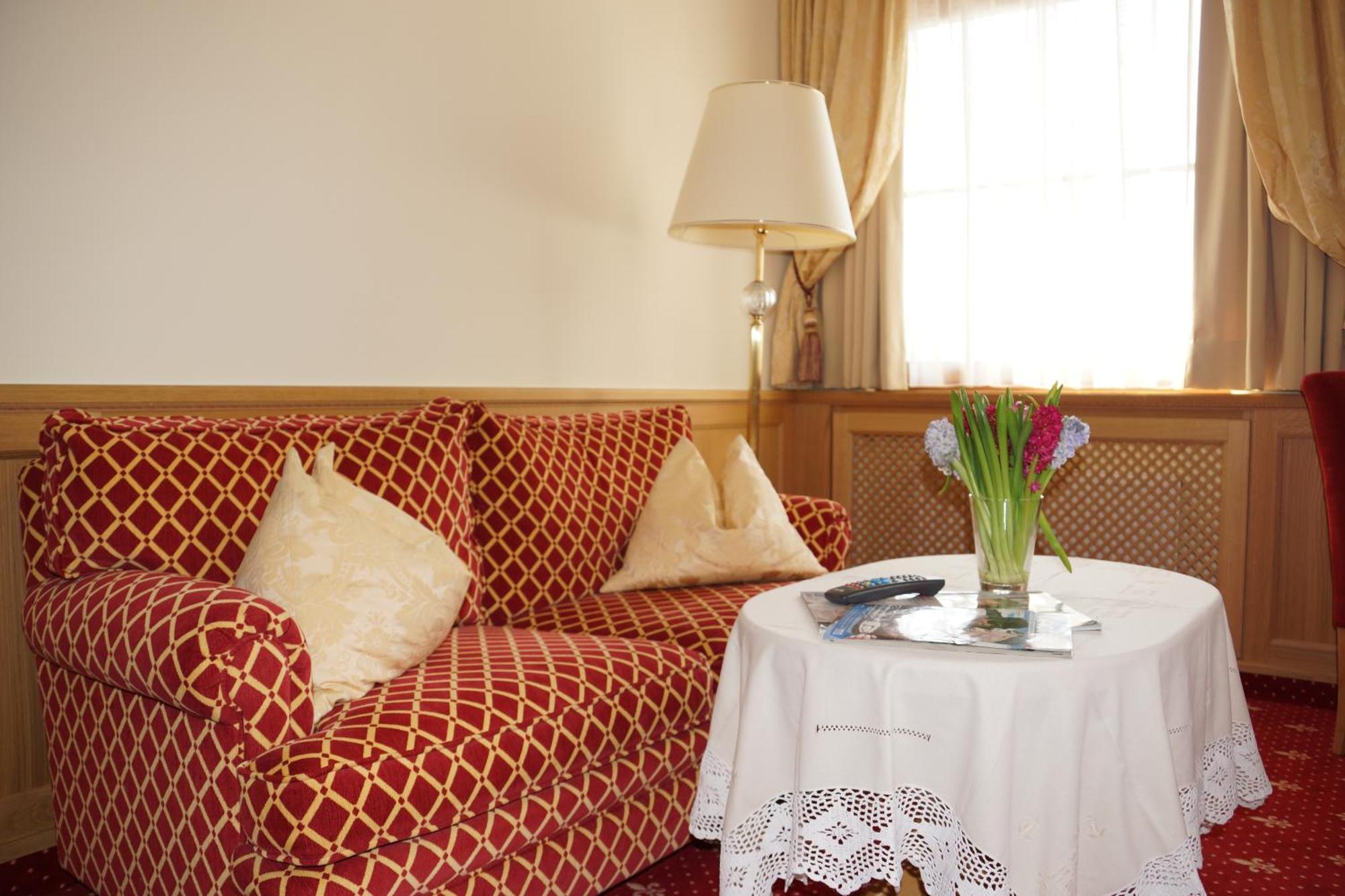 Gartenhotel Maria Theresia Hall in Tirol Rom bilde